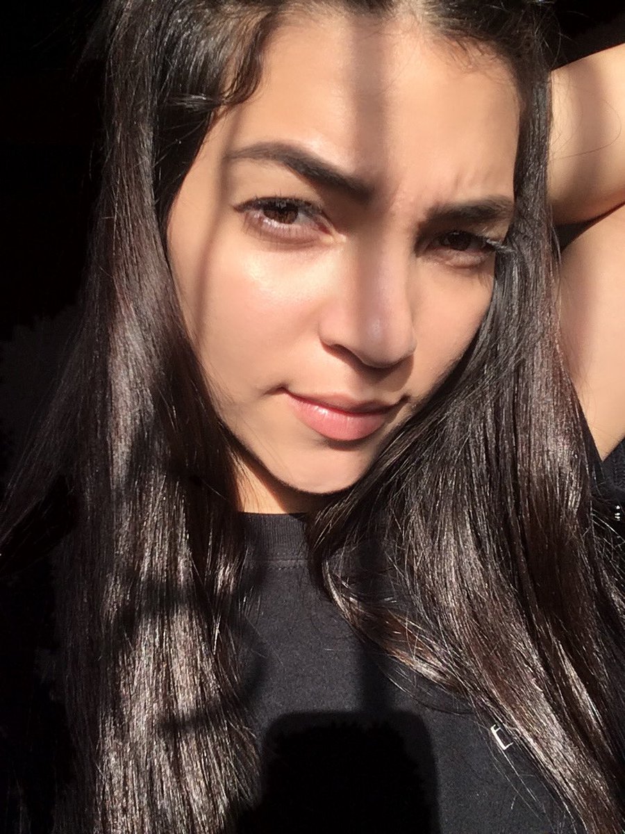 MariaJsC1's tweet photo. 💫🖤 https://t.co/lkSWbmJbJv