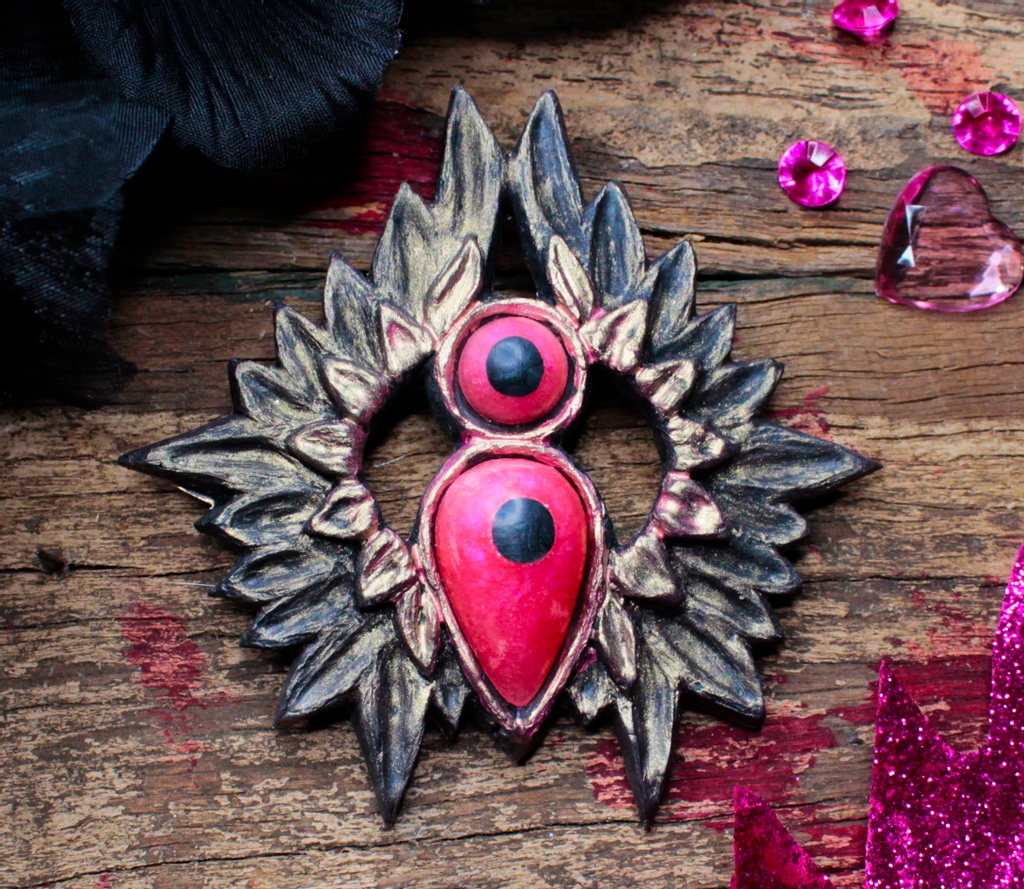 TentacleSpine's tweet photo. Created with forms of Mother Goddess Statues the Goddess Isis in mind, we kept the shape abstract so they would suit any faith, or just look lovely if you wanted to look like a fantasy princess. 

We'll be posting all of our new creations alongside a restock drop 6pm November 1st https://t.co/n9bKwYL84z