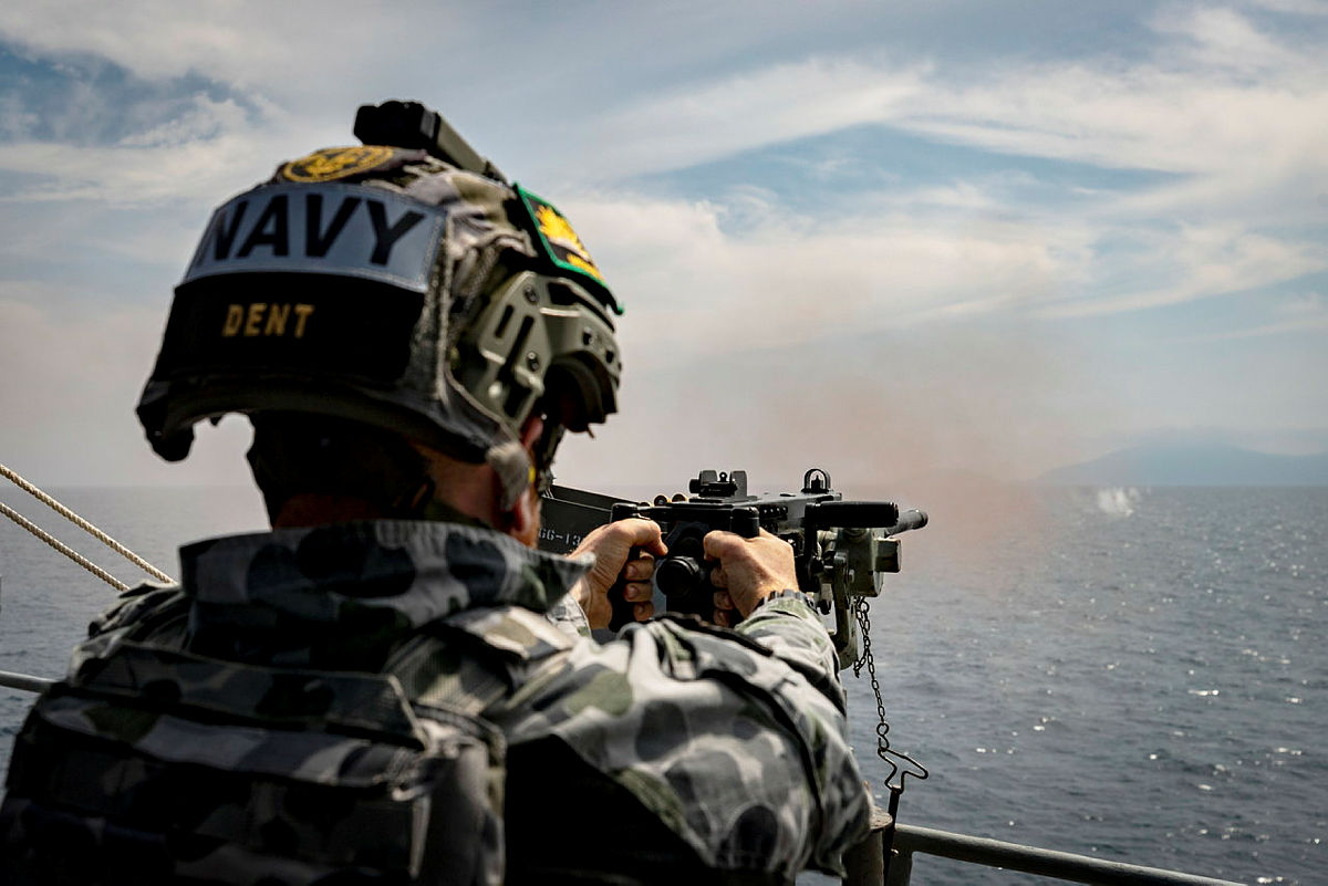 Australian_Navy's tweet photo. #HMASAnzac ship's company conducted a high sea firing serial during Exercise #BersamaGold21.
The exercise also marked the Golden Jubilee of the Five Power Defence Arrangements between π¦πΊπ²πΎπ³πΏπΈπ¬π¬π§.
πΈ: LSIS Leo Baumgartner #AusNavy #YourADF #FPDA50 https://t.co/og0wnBCoTx