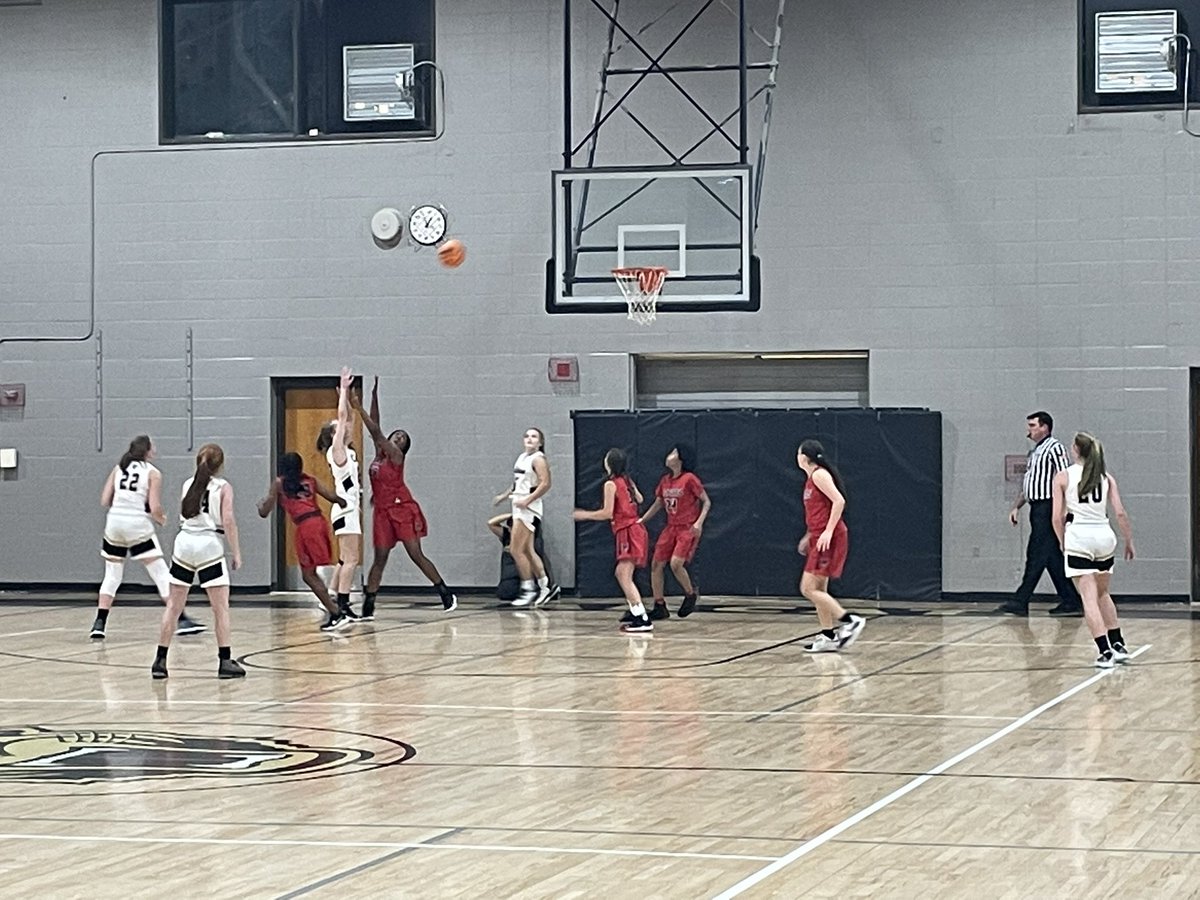 CullmanMiddle's tweet photo. 8th Grade Girls Basketball 🏀 

Cullman 49

Muscle Shoals 28

FINAL https://t.co/ybvM8KWwj2