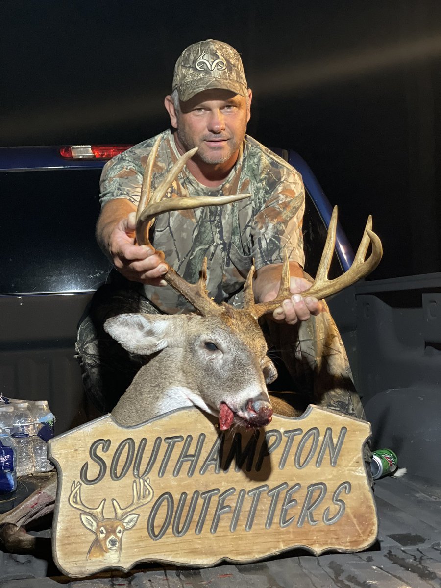 popeman45's tweet photo. Bubba got him a nice one!!
#BBD#southamptonoutfitter https://t.co/efzY7rqwgr