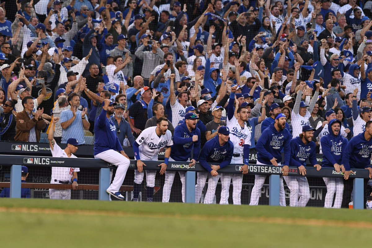 Evan Phillips tweet media