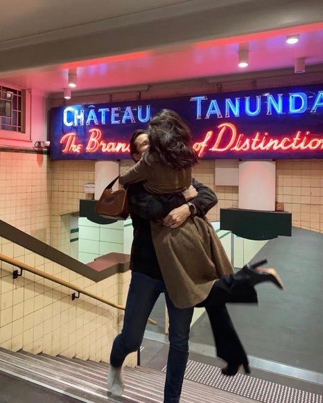A love like this please. https://t.co/Q2tU5V7ghg