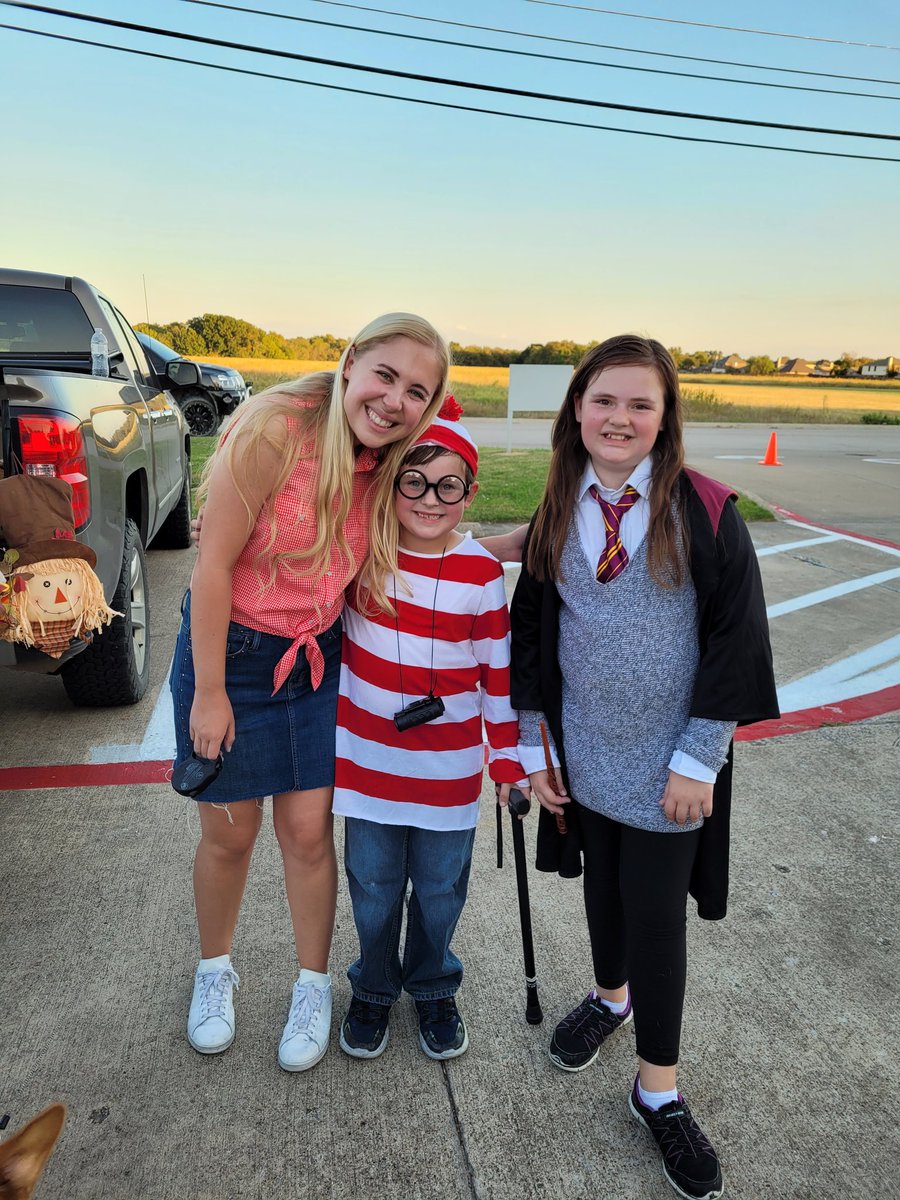 Gena Thomas tweet media