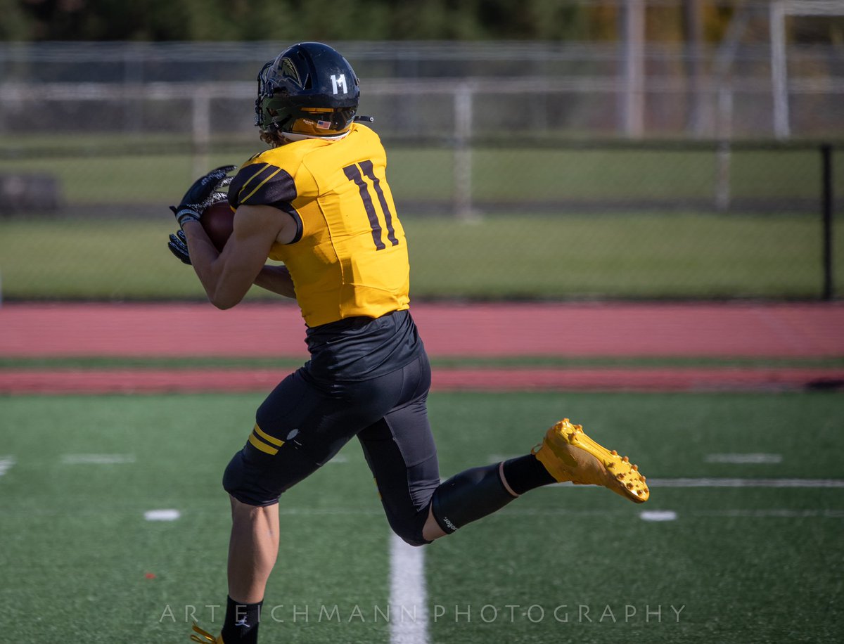 Art037's tweet photo. @StegerTony @uwoshkosh @UWOshkoshTitans @UWOFootball https://t.co/5UQ8Wej21h