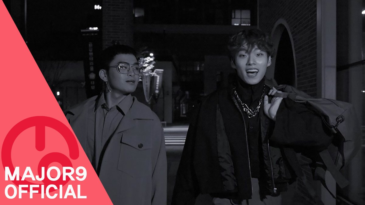 [#XRO / #재로]

"모든 걸 다 쏟아붓고 
한 판에 다 이기고 뒤집어 보자" 라는 
XRO(재로)의 포부를 담은 곡
'ALL IN' ! 많이 사랑해주세요💗

📺 Official MV : youtu.be/8IMasFIhIRk

#재찬 #JAECHAN 
#히로 #HIRO
#메이저나인 #MAJOR9
#CREW #WildMove
#ゼロ #メジャーナイン
#ジェチャン #ヒロ