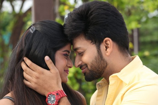 my_Kollywood's tweet photo. With Indie music being the in thing in K’Town now, King pictures have launched their 2nd single “Osara Kadhal” - https://t.co/p8jJcLWKPa https://t.co/Lkmil7e8Jz