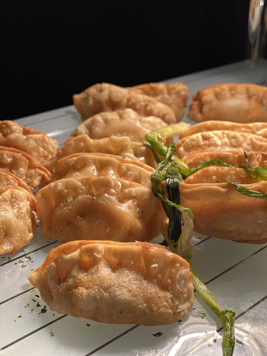 JuneauFoodTours's tweet photo. Oooh dumplings! 
#alaskamediaroadshow #travelalaska #getinmybelly https://t.co/IK9NRLgkXy