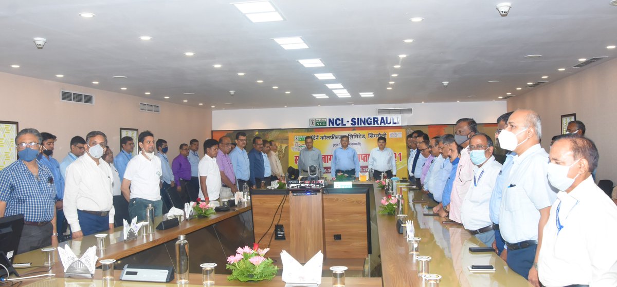 NCL_SINGRAULI's tweet photo. NCL today inaugurated the week long (26 Oct to 01 Nov ) #vigilanceawarenessweek2021. Inaugural ceremony was followed by flagging off the Vigilance Rath and other awareness activities. 
#AzadiKaAmritMahotsav https://t.co/ot7zK22cd6