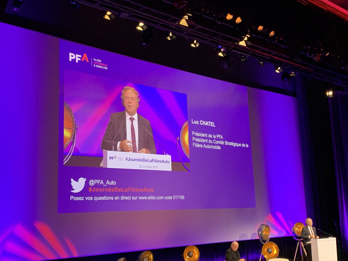 sylviehellmann's tweet photo. Ouverture de la #journeedelafiliereauto avec ⁦@LucChatel⁩ et ⁦@PFA_auto⁩ pour discuter de l’avenir de la filière auto ⁦@HOPSCOTCHgroupe⁩ ⁦@fredericbedin⁩ https://t.co/oaZrCFZfCN