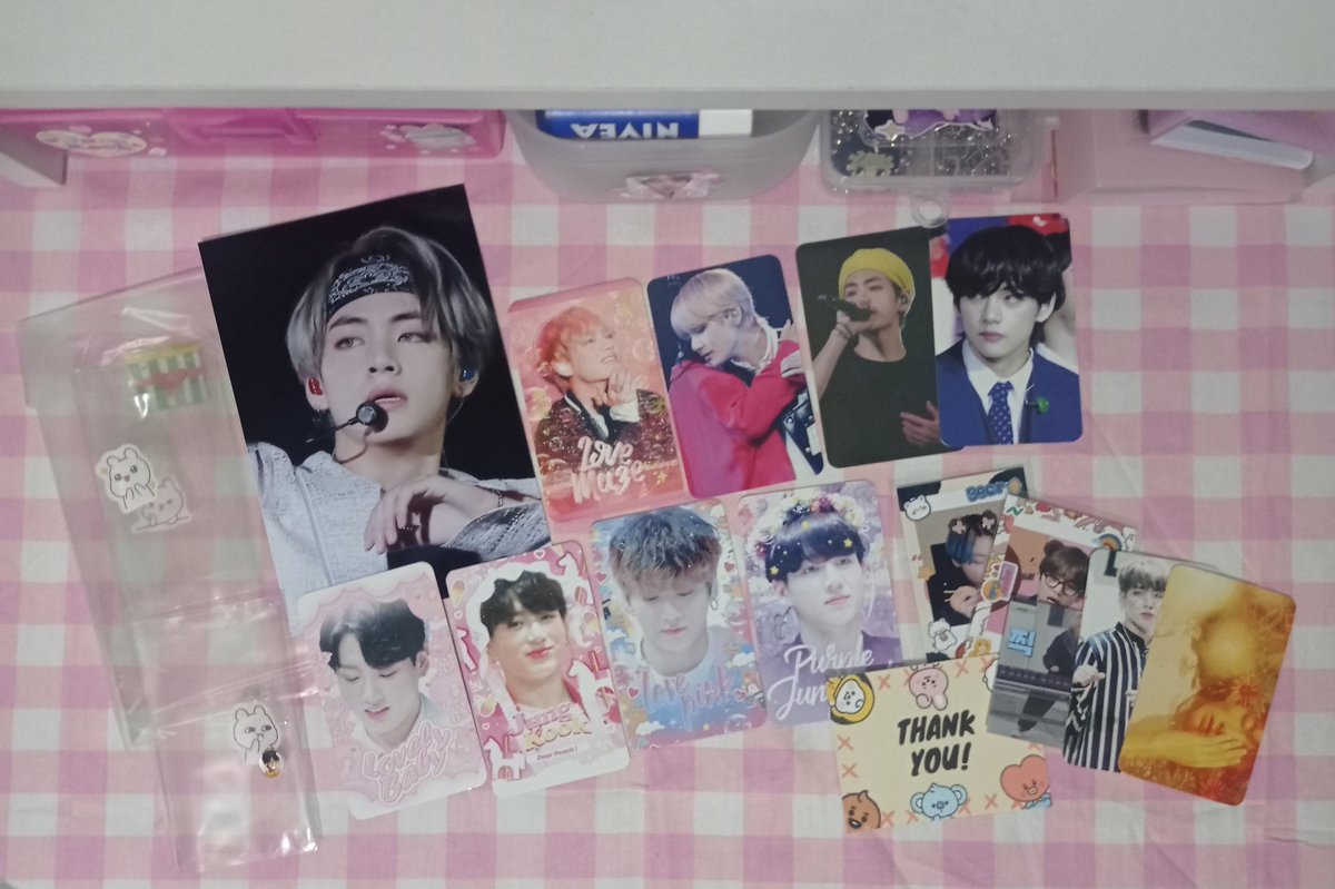 ของแถมน่ารักมากๆเลยแม่ค้าก็ใจดีน่ารัก มีอะไรสงสัยสอบถามได้ตลอดเลย ขอบคุณสำหรับของแถมนะ♡
#mummyjk1