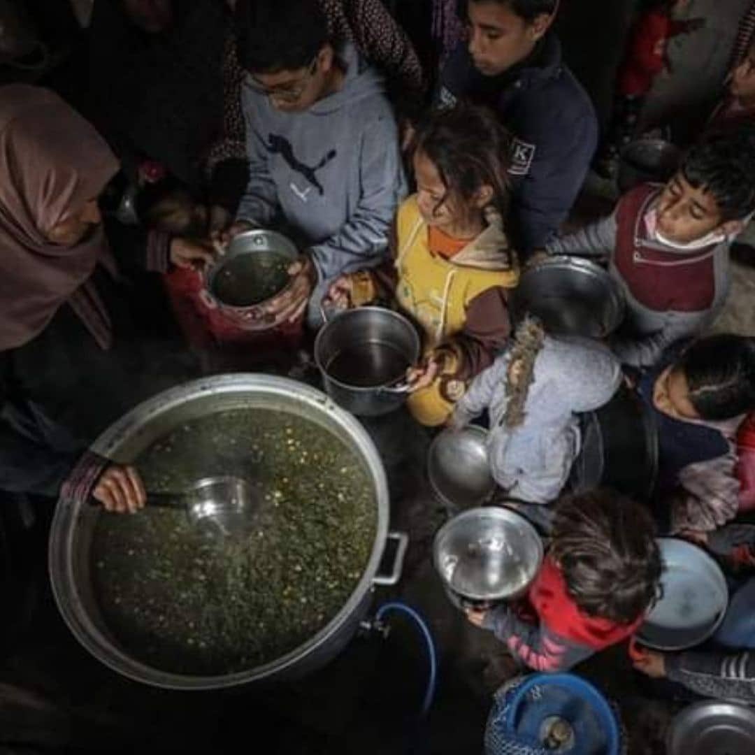 Palestina belum baik baik saja. Meski pemberitaan yang ada tak seramai sebelumnya, namun sesungguhnya perjuangan untuk membebaskan tanah kelahiran para nabi ini belumlah usai.

Soloksumbar.indonesiadermawan.id/BangunKembaliP…

#IndonesiaDermawan
#GazaRecovery
#BangunKembaliPalestina
#AksiCepatTanggap