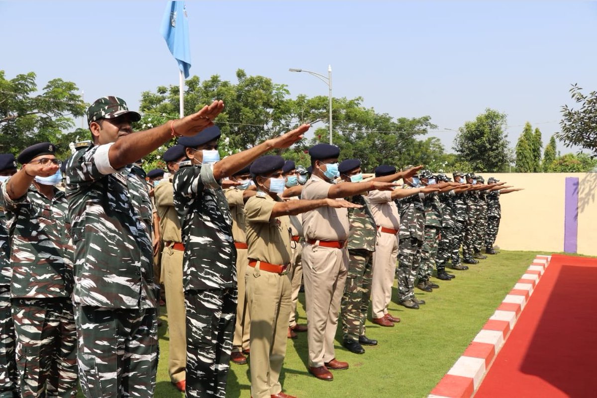 Vigilance Awareness Week is observed every year during the last week of October...
Took a pledge today against corruption and other evil practices..
#VigilanceAwarenessWeek 
<a href="/crpfindia/">🇮🇳CRPF🇮🇳</a> 
<a href="/HMOIndia/">गृहमंत्री कार्यालय, HMO India</a> 
<a href="/PMOIndia/">PMO India</a>