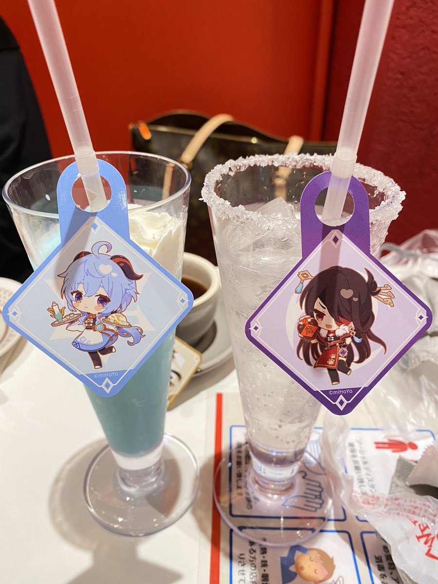 原神コラボカフェ行ってきたぞ♡胡桃アクスタも胡桃のおばけキーホルダーもちびキャラアクスタも売り切れてたぞ♡スライムばっかり買ったぞ♡ 