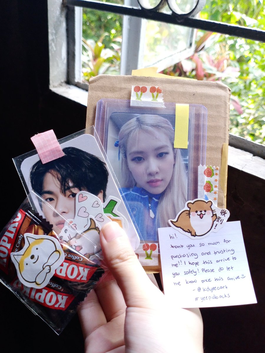 sun_suncart's tweet photo. Rosé got homee safe, thank you for packing it safely ^^ and sa freebies superr cute tysm!! till our next transaction<33 @kdyeecart

#yeepidbacks https://t.co/HyT1VeTrdH