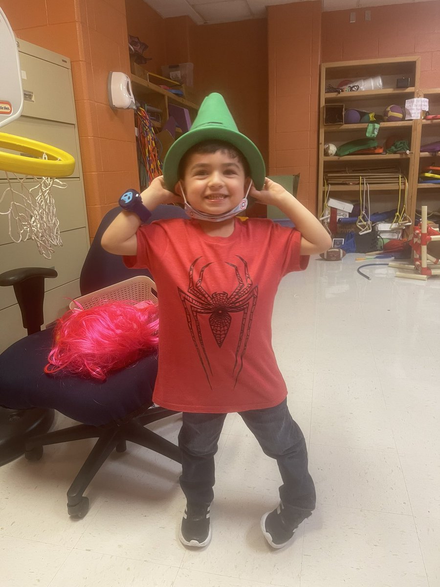 ALD_718's tweet photo. Red Ribbon Week https://t.co/FgoBRWfS60