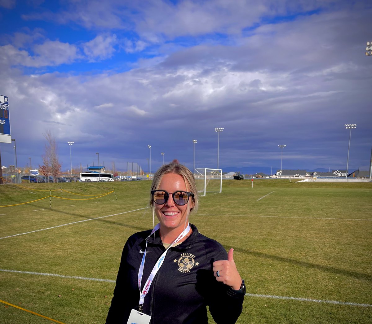 MariahDean17's tweet photo. What an honor ⚽️❤️ https://t.co/vWIPFTmWKW