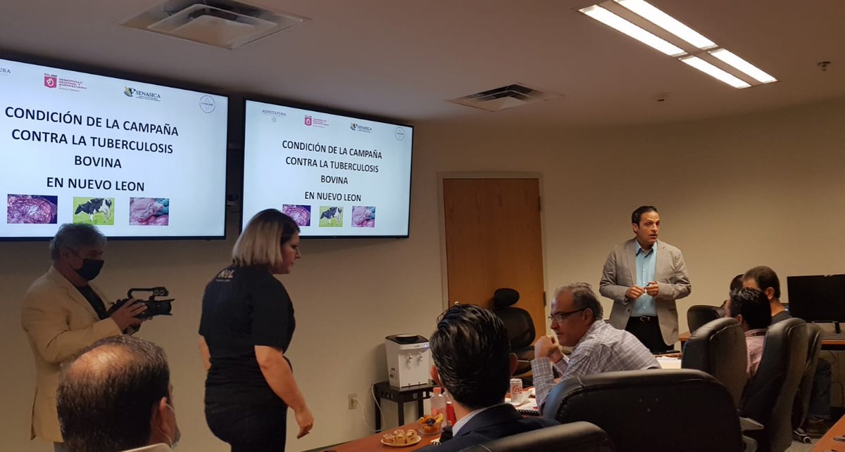 UCENuevoLeon's tweet photo. Participamos en la apertura de Supervisión que realiza el #SENASICA  a través de la #DGSA, a las acciones que se  realizan a la Campaña de Tuberculosis en el Estado de #NL, con énfasis en el cumplimiento en las regulaciones APHIS-USDA. #CEFOSAMP, #SENASICA, #SADER y #SEDRA https://t.co/4fVwDXaztS