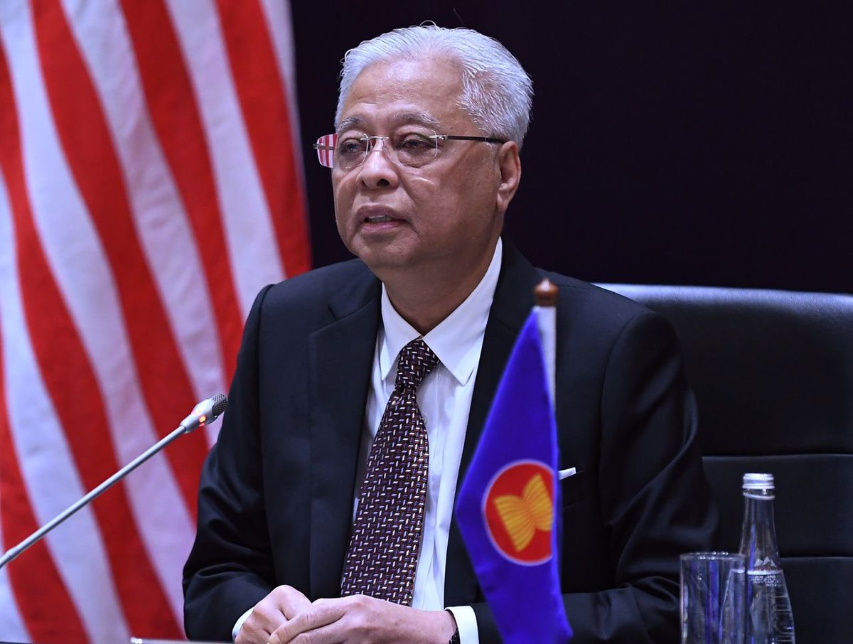 IsmailSabri60's tweet photo. Today, I attended the 38th ASEAN Summit with fellow leaders of ASEAN. 

1. Malaysia fully supports the decision made by the ASEAN Chair on the issue of representation from Myanmar. https://t.co/eQcgOvK7xy