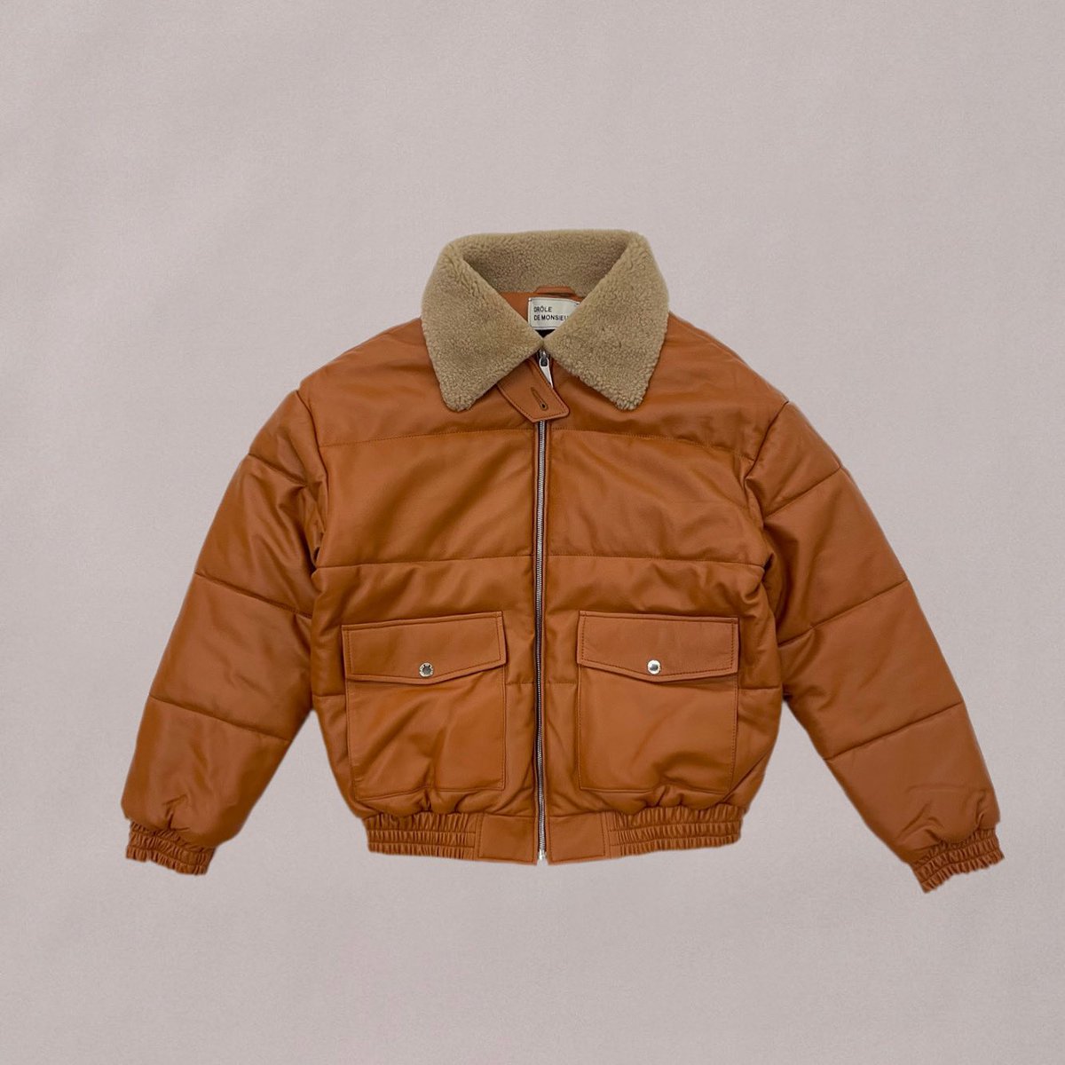 MT_HARAJUKU's tweet photo. <DROLE DE MONSIEUR>

LEATHER  BLOUSON
color: M Brn
size: M L
¥165,000-(tax in)

#droledemonsieur 
#monkeytime
#monkeytimejp 
#beautyandyouth
#unitedarrows https://t.co/kWF6IlGn3h