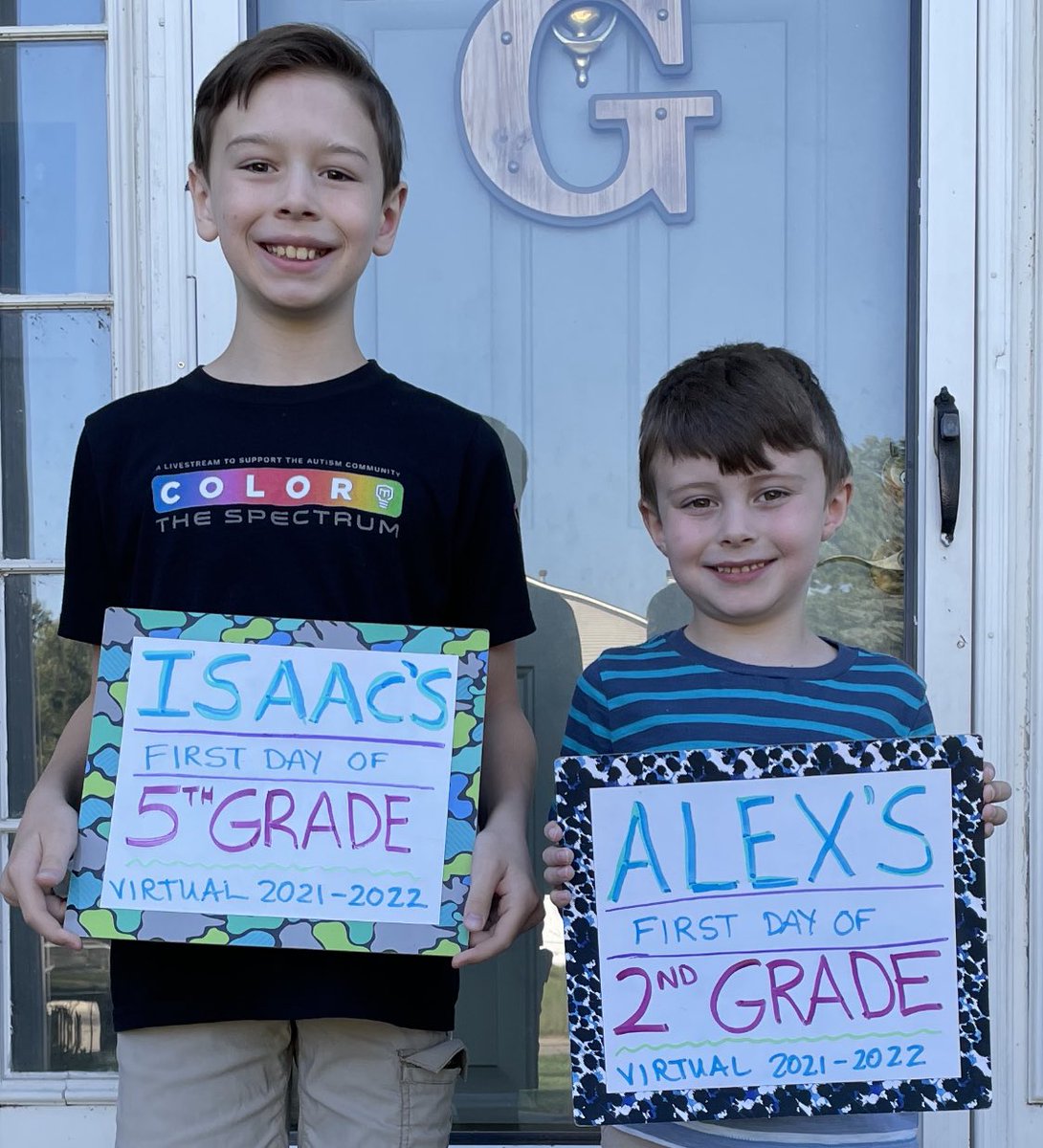 LauraG309's tweet image. My son is so geeked, Friday is also his 11th birthday! Notice his #colorthespectrum shirt! He loves you guys!