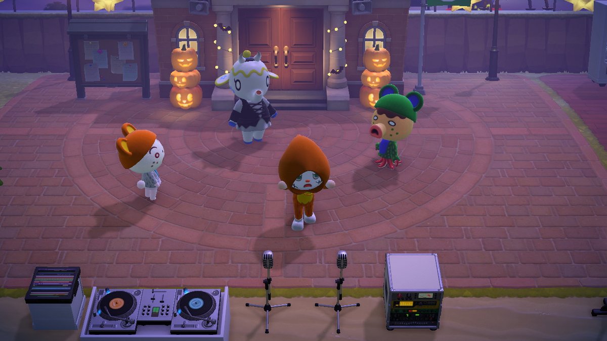 Juliecatac's tweet photo. #AnimalCrossing #ACNH #NintendoSwitch

Makes me look forward to Halloween! https://t.co/potZ8RjGdj