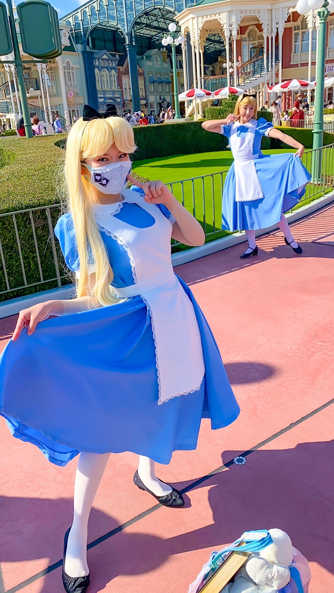 えり Dハロでオクタやりたい人 速報 会えました ありがとう ありがとうっ 念願のアリス仮装でアリスグリ パピエストすぎて泣いてる 幸せだ T Co Trxwxr3iuc Twitter