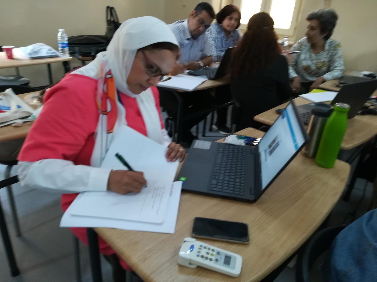 LeDreau's tweet photo. @reseau_canope accompagne l'#IUFP du Caire dans la transformation de son offre de #formation @IFEgypte
pour en savoir un peu plus : https://t.co/SKMabLZRbD https://t.co/Jw1GVW3R1u