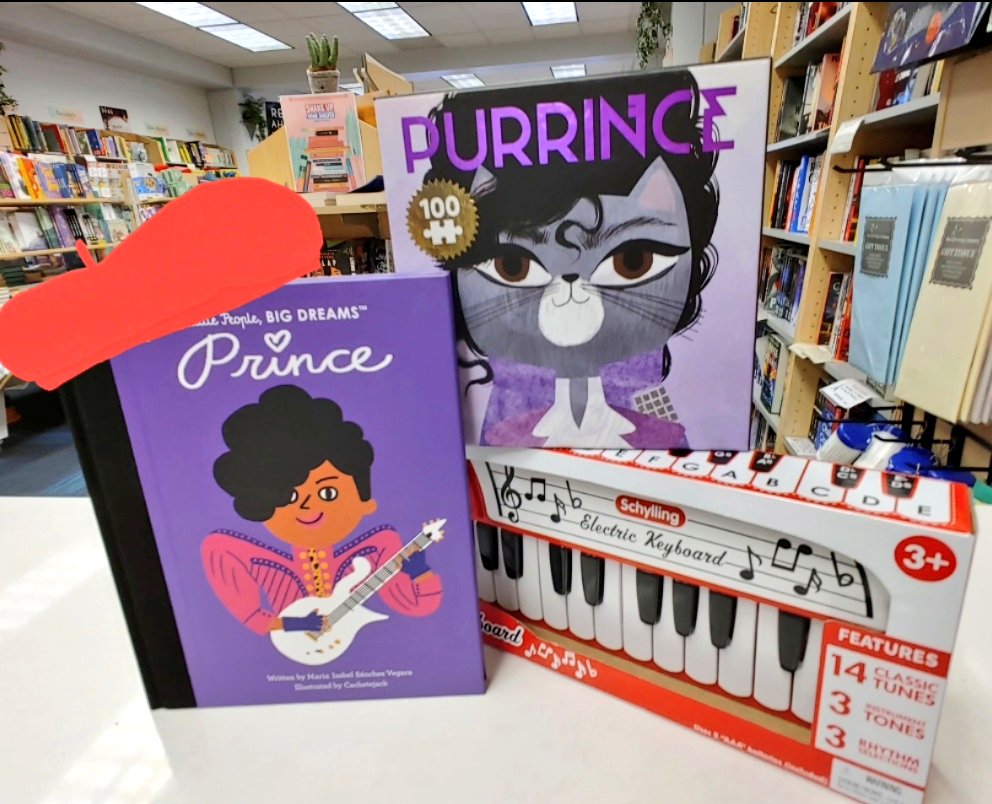 BooksIncStores's tweet photo. This #MustGiftMonday start your education off right with this perfectly purple present! ๐๐ผ๐บ
#BooksIncLaurel #BooksInc #Prince #GiftBundle #Puzzle #Music #MiniMusician #SoManyGifts #GiftIdeas #ShopLocal #ShopEarly #IndieBookstore https://t.co/B61FFASFOd