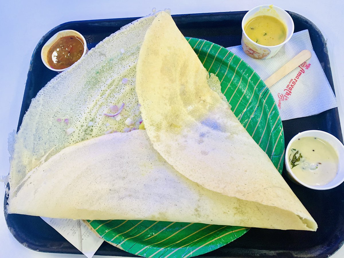 KhaadyaHub's tweet photo. Dosa as breakfast is the happiest meal ever 😍 

In frame :- 
Masala Onion Dosa

Location : Amaravathi Bistro, Esplanade One Food Court 

Price : ₹150

Ratings : 3/5

#khaadyahub #dosa #masaladosa #oniondosa #southindianfood #breakfast https://t.co/OLyfu98SMR