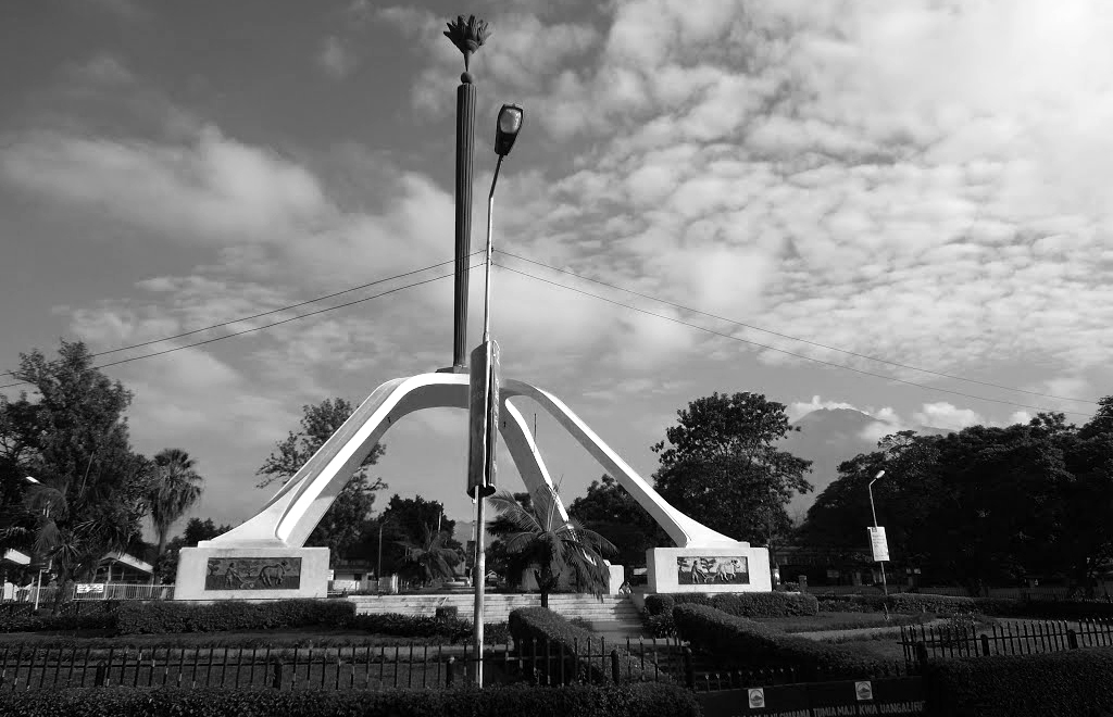 **** The Arusha Declaration Summary, A Must Know Political Statement ****

Introduction
The Arusha Declaration and the TANU policy of Socialism and Independence (1967), known as the Arusha Declaration,...#Tanzania #arushadeclaration #TANU

Read more at - https://t.co/AY2lHBWBgV https://t.co/L9rR4uQ0on