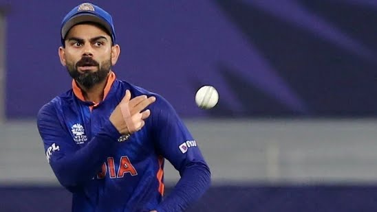CricInfoAashish's tweet photo. ‘India should’ve gone with trump card': Zaheer Khan points out flaw in Virat Kohli's captaincy against Pakistan
Former India fast bowler Zaheer Khan pointed out a major flaw in India captain Virat Kohli's gameplan in their T20 World Cup opener against Pakistan in Dubai. https://t.co/cOsqQWymN3