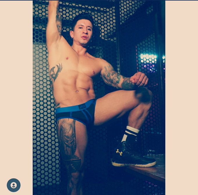 Thanks @manredel @BoyberryBcn 
??? https://t.co/dYN0NbJnt1