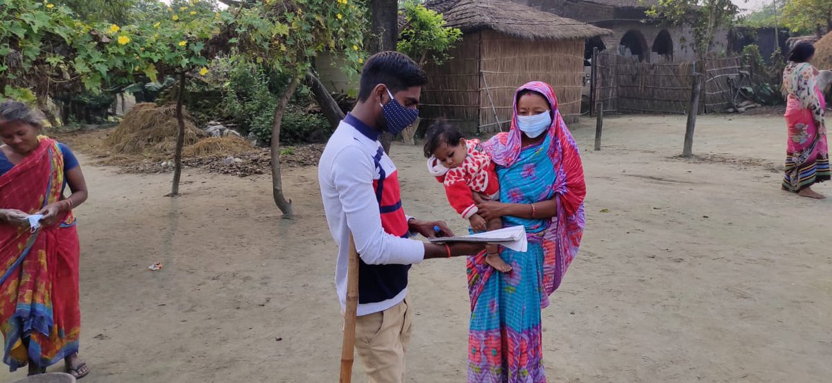 DEFindia's tweet photo. Let's Bring Tradition &amp; Technology together!

Amarjeet Kumar from West Champaran, Bihar spreading #awareness through the door-to-door campaign on CAB sensitivity during festival season.

#AvoidCrowd #StaySafe #Celebrateonline https://t.co/PvHsJhudhe