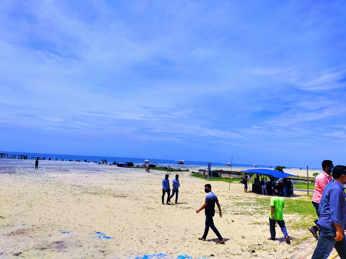 എല്ലാവർക്കും നല്ലൊരു ശുഭദിനം നേരുന്നു