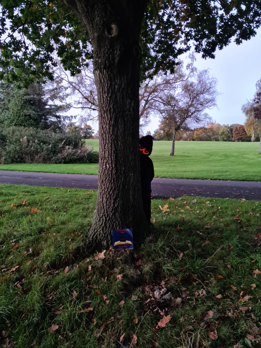 dawnmuirauthor's tweet photo. Have you seen the Brollachan?
#thebrollachan #ahalloweentale #halloween2021 #halloweenstory #dunfermlime #picturebook #indieauthor https://t.co/7OLV0SCGs2