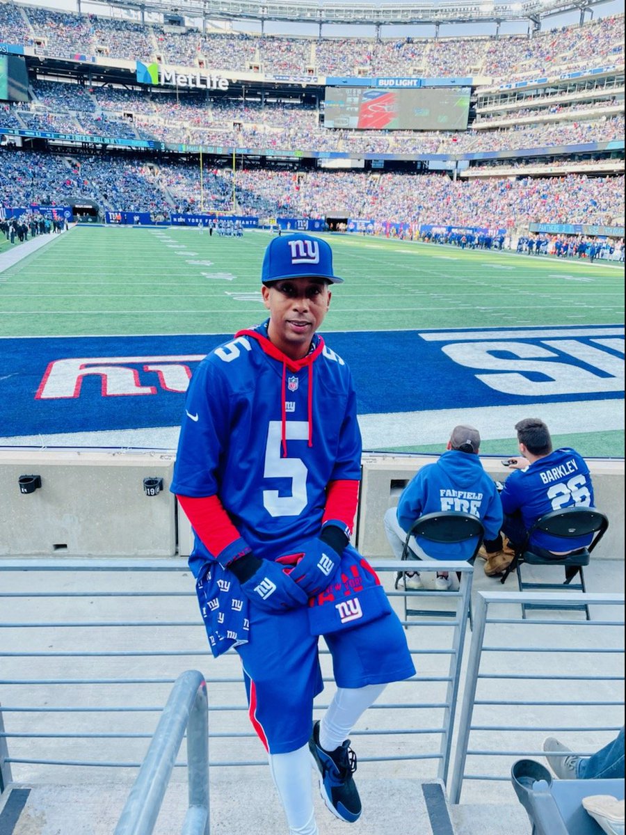 BuckSmooth's tweet image. 