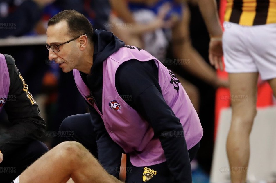 Hawthorn would like to thank Dr Michael Makdissi for his service to the club since 2005, following his acceptance of the role as the AFL’s Chief Medical Officer.

📝 : bit.ly/3pDhp55
