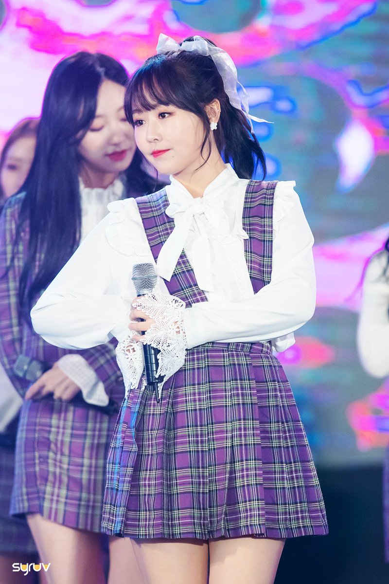 dearleesujeong's tweet photo. Just freaking love the way she looked on 181026, from every angle she's so BEAUTIFUL 💞

#LOVELYZ #러블리즈 #BABYSOUL #베이비소울 @Official_LVLZ https://t.co/QFVoymYLKL