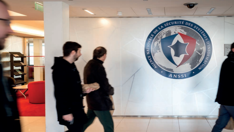 vona_consulting's tweet photo. Emploi cyber : l' @ANSSI_FR lance l'Observatoire des métiers de la cybersécurité 

L'agence veut ainsi renforcer la mise en valeur du marché de l'emploi cyber et porter davantage les enjeux des professionnels et des recruteurs.

#cybersecurite #emploicyber
https://t.co/bDeHkp5OKT https://t.co/c1EuXHdjnR
