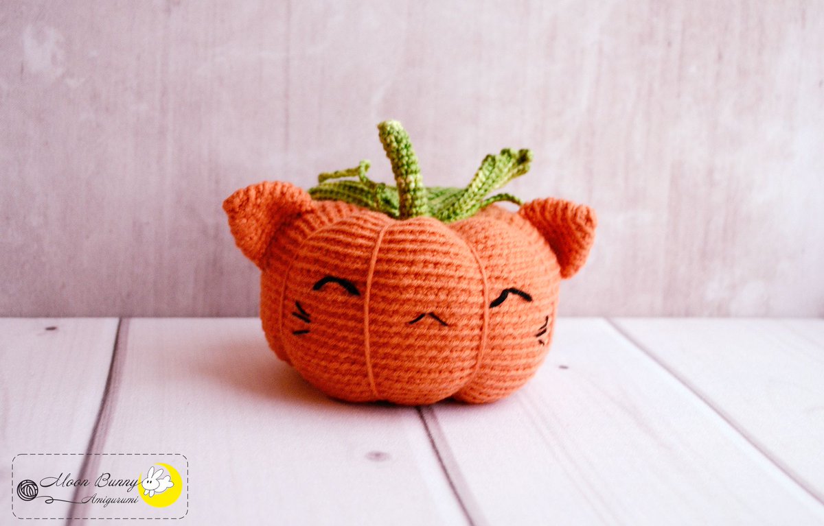 Usagi_Serenity's tweet photo. Интерьерная игрушка Котыква
700 ₽
Материалы: пряжа, холлофайбер, пластиковые глазки
Размер около 10см
В наличии 2шт.
#Halloween #halloween2021 #cat #pumpkin #pumpkitten https://t.co/nih0V5aKrd