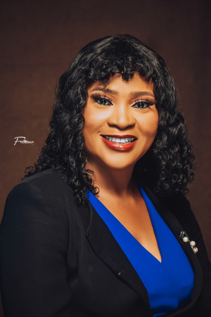 JosInfluencer's tweet photo. @Dietitianmichy is a Nigerian Dietitian and a member of the Nutrition Society of Nigeria, and the British Dietetic Association, United Kingdom. 
She is registered dietitian with over a decade of experience in clinical and voluntary practice. #DietitianMitchelle https://t.co/sV0tuIWiZx