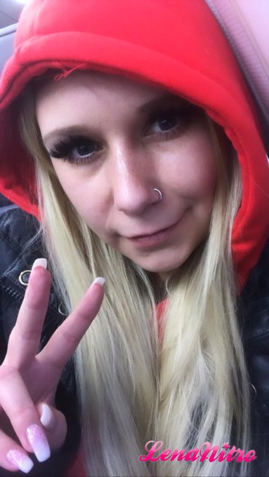 Auf auf nach Berlin... Ein paar geile und produktive Tage erleben 😋😍  https://t.co/kUnH8YcEzK https://t