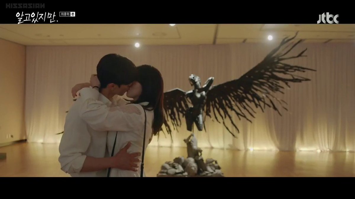 VidDramaReview's tweet photo. My review of #kdrama #Nevertheless starring #HanSoHee and #SongKang is now available on my
website at
https://t.co/CPDlgEQS2q
#Iknowbut #KoreanDrama #AsianDrama #Drama #HappyEnding https://t.co/atjlhMf5h3