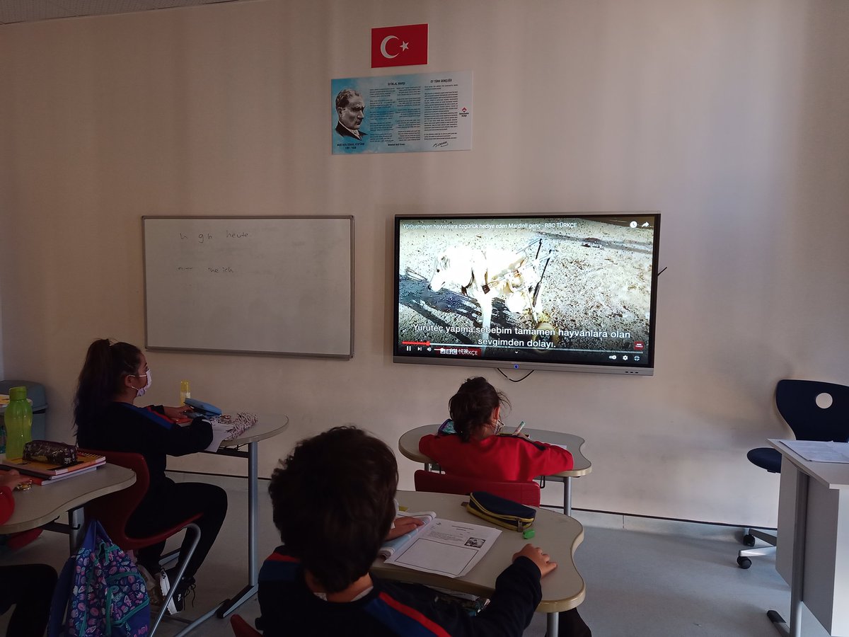 "Yürüyemeyen Hayvanlara Özgürlük Hediye Eden Mardinli Genç"👏👏 <a href="/aokbuyuk/">Arzu Ok Büyükoğlu</a> <a href="/ugurludural/">TÜLAY UĞURLUDURAL</a> <a href="/EdaPekcetin/">Eda Keskin</a> <a href="/erel_begum/">Begüm Erel</a> <a href="/bk_tekirdag/">BK Tekirdağ Kampüsü</a>