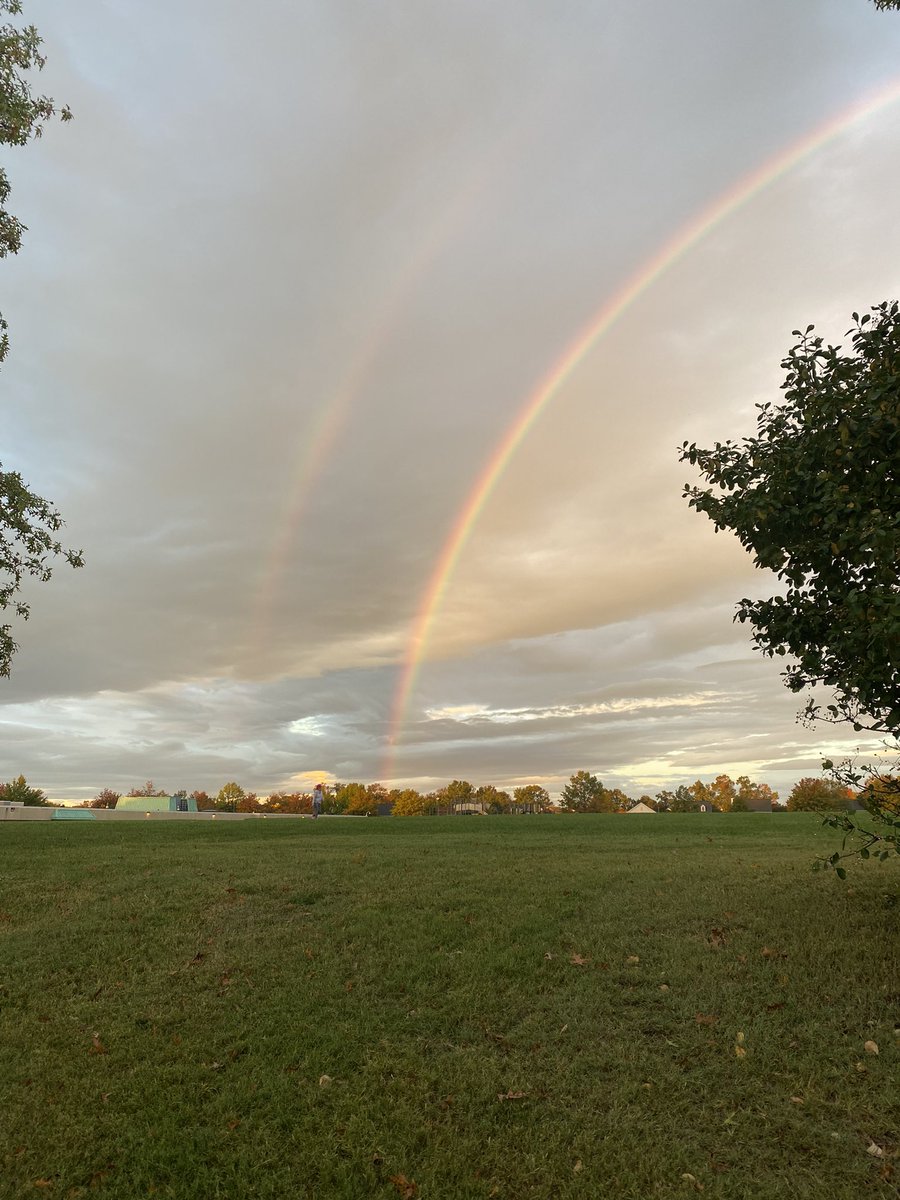 dkwood730's tweet photo. The most beautiful double rainbow showed up this morning right over @LittleRiverLCPS 🌈 and put a big smile on our faces! Thinking of @HackettsHeroes and his family 💗 #LRelem https://t.co/8fmTp0PKEH