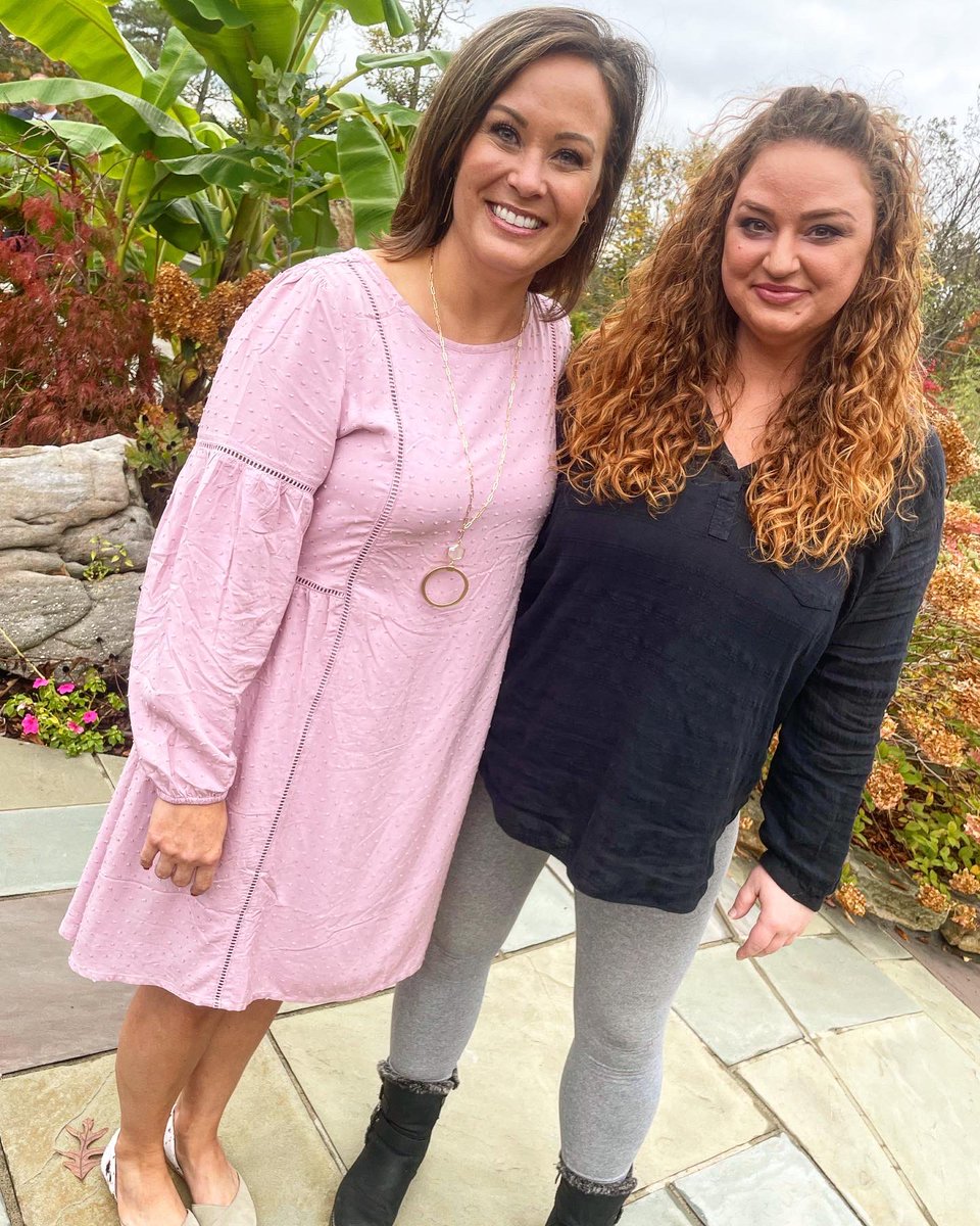 Just one week until we have the opportunity to elect someone amazing for the 89th house district…shout out to Lt. Governor <a href="/JColemanKY/">Jacqueline Coleman</a> for showing up with her powerful presence and voice to support <a href="/MaeSuramek/">Mae Suramek</a> for Kentucky! And the venue was crazy beautiful!!