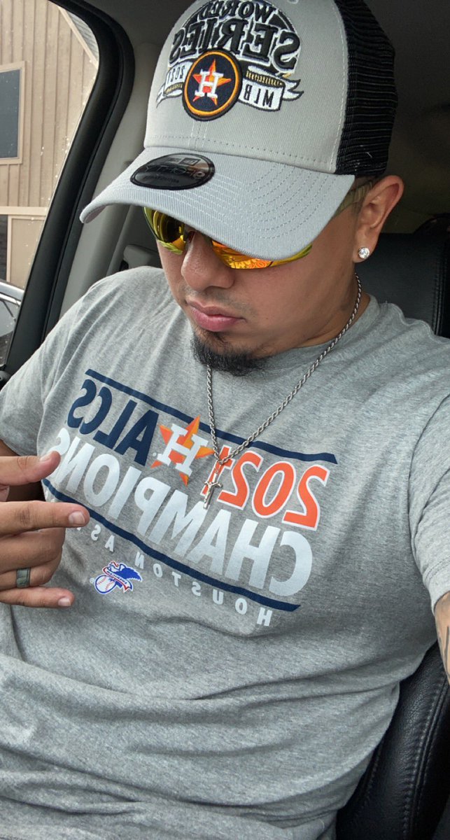 Game day let’s get this “W” stros!! #FortheH