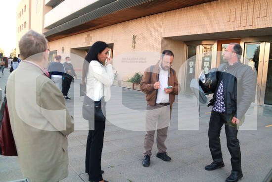 ACNebre's tweet photo. "Les meves filles encara tenen por d'anar soles a algun lloc de casa", relata una afectada pels #sismes del #Castor. L'informe pericial de @CastorAfectados  assegura que la majoria de casos avaluats va reportar afectacions emocionals greus.  https://t.co/PQefJqMwOv https://t.co/5P6bjegfeY