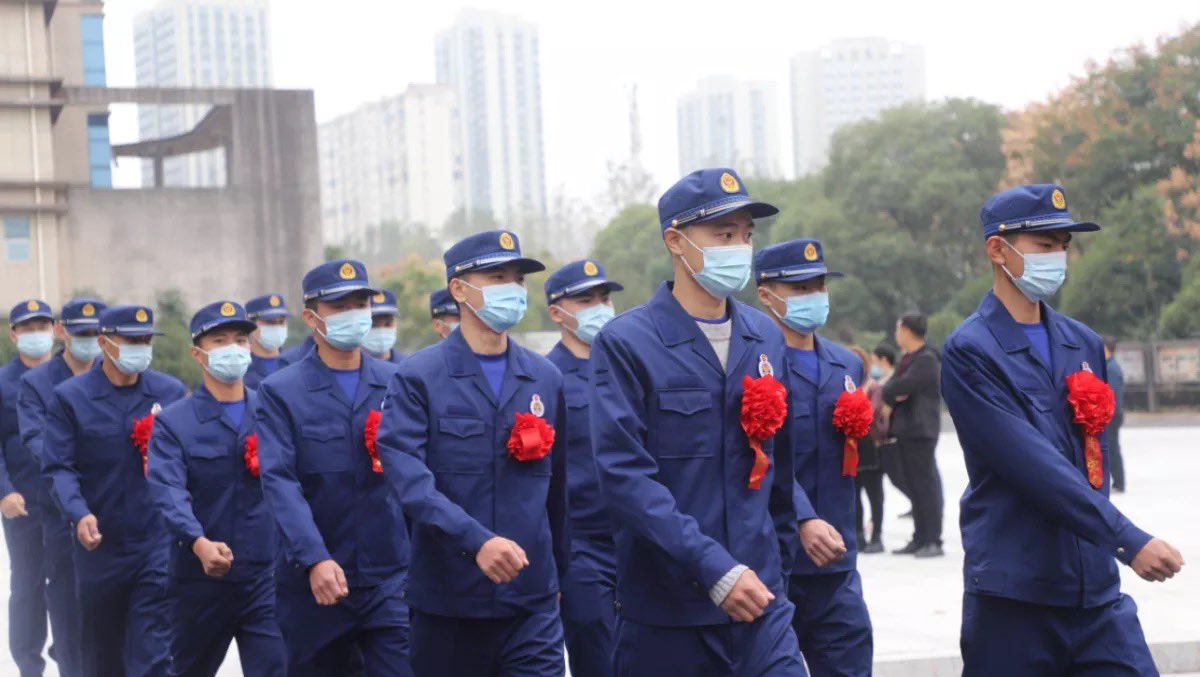 “从此青春有了火焰蓝的颜色！”2021年度新招录消防员入营
"From then on, youth has the color of flame blue!" New recruits for firefighters in 2021
#Nanchang